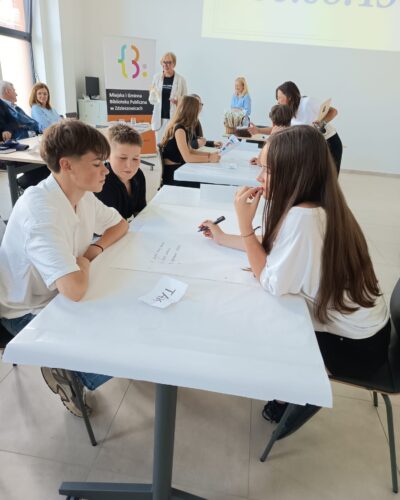 📢 Gminna Debata Młodzieży w Zdzieszowicach
